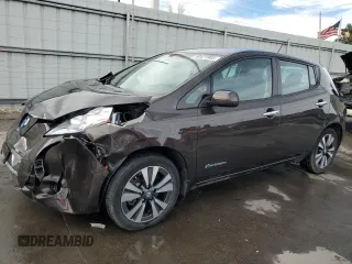 2017 Nissan LEAF S with VIN 1N4BZ0CP8HC302398, listed as a Copart auction lot 50421905 with 31,220 mi miles and Salvage Title. Bid and sale history available at carsss.com. Image 1.