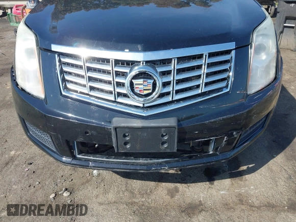 2016 Cadillac SRX Luxury Collection with VIN 3GYFNEE38GS533898, listed as a IAAI auction lot 41898772 with 187,101 mi miles. Bid and sale history available at carsss.com. Image 17.