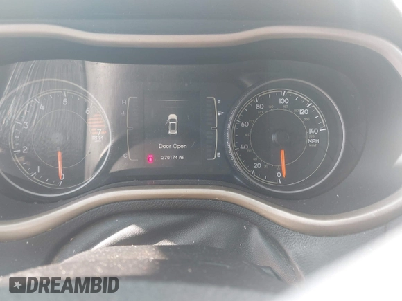 2017 Jeep Cherokee Sport с VIN 1C4PJLAB6HW669069, выставлен на аукционе IAAI как лот 42271638 с пробегом 270 174 миль миль и . История ставок и продаж доступна на DreamBid. Изображение 7.