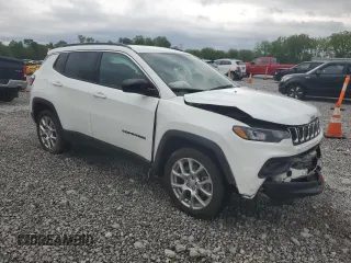 2023 Jeep Compass Latitude Lux с VIN 3C4NJDFN4PT532474, выставлен на аукционе Copart как лот 58129485 с пробегом 19 818 миль миль и Списание • Salvage title. История ставок и продаж доступна на DreamBid. Изображение 4.