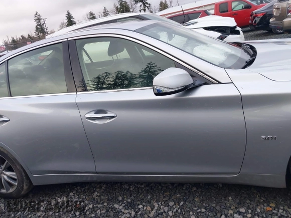 2017 Infiniti Q50 Premium с VIN JN1EV7ARXHM835771, выставлен на аукционе IAAI как лот 41276360 с пробегом 117 008 миль миль и . История ставок и продаж доступна на DreamBid. Изображение 13.