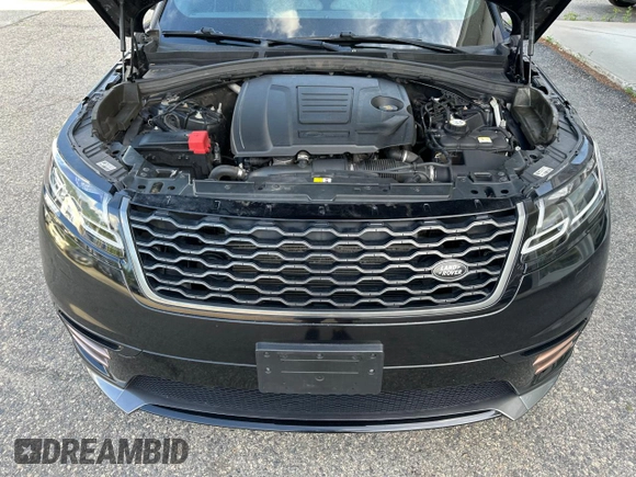 2018 Land Rover Range Rover Velar R-Dynamic SE with VIN SALYL2RX5JA735194, listed as a Copart auction lot 64501195 with 12,922 mi miles and Clean title. Bid and sale history available at DreamBid. Image 7.