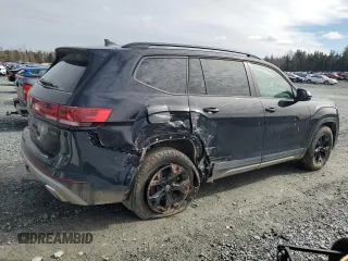 2024 Volkswagen Atlas Peak Edition SE z VIN 1V2CR2CA5RC599779, wystawiony jako Copart lot #49791115 z przebiegiem 25 580 mil mil oraz Szkoda całkowita • Salvage title. Historia ofert i sprzedaży dostępna na DreamBid. Obrazek 3.
