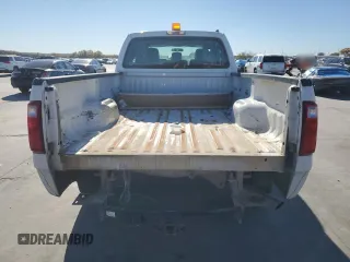 2013 Ford F-250 XL z VIN 1FT7X2A62DEB03759, wystawiony jako Copart lot #84110354 z przebiegiem 242 637 mil mil oraz Szkoda całkowita • Salvage title. Historia ofert i sprzedaży dostępna na DreamBid. Obrazek 6.