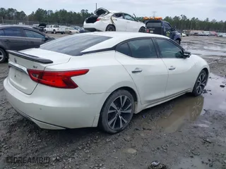 2017 Nissan Maxima SR with VIN 1N4AA6AP9HC457776, listed as a IAAI auction lot 41727746 with 179,819 mi miles. Bid and sale history available at carsss.com. Image 4.