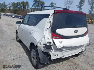2020 Kia Soul S with VIN KNDJ23AU8L7066700, listed as a IAAI auction lot 41742161 with 66,374 mi miles. Bid and sale history available at carsss.com. Image 14.