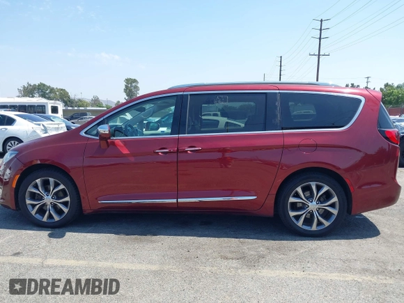 2018 Chrysler Pacifica Limited with VIN 2C4RC1GG6JR198355, listed as a IAAI auction lot 42555659 with 111,163 mi miles and . Bid and sale history available at DreamBid. Image 14.