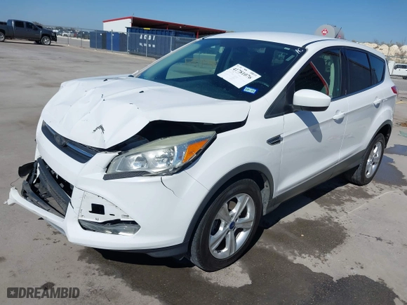 2015 Ford Escape SE with VIN 1FMCU0G71FUB79182, listed as a IAAI auction lot 41781076 with 132,167 mi miles. Bid and sale history available at carsss.com. Image 17.