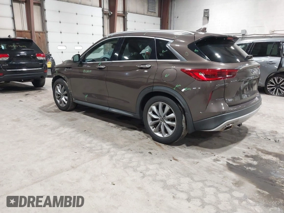 2019 Infiniti QX50 Luxe with VIN 3PCAJ5M36KF134096, listed as a IAAI auction lot 41851337 with 77,647 mi miles and . Bid and sale history available at DreamBid. Image 3.