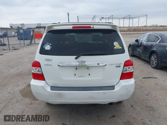 2007 Toyota Highlander w/3rd Row z VIN JTEDW21A570017255, wystawiony jako IAAI lot #42265923 z przebiegiem 245 805 mil mil oraz . Historia ofert i sprzedaży dostępna na DreamBid. Obrazek 17.