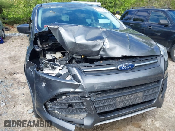 2016 Ford Escape SE z VIN 1FMCU9GX2GUA47702, wystawiony jako IAAI lot #42160145 z przebiegiem 90 765 mil mil oraz . Historia ofert i sprzedaży dostępna na DreamBid. Obrazek 6.