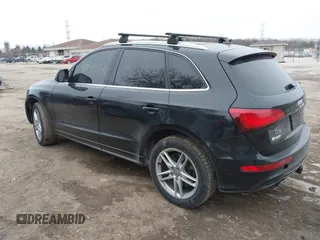 2014 Audi Q5 Premium Plus z VIN WA1DGAFPXEA091359, wystawiony jako IAAI lot #41435590 z przebiegiem 181 440 mil mil oraz . Historia ofert i sprzedaży dostępna na DreamBid. Obrazek 3.
