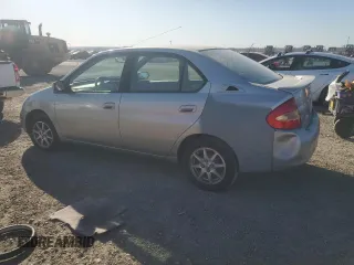 2002 Toyota Prius with VIN JT2BK12U020069114, listed as a Copart auction lot 88059365 with 282,778 mi miles and Salvage Title. Bid and sale history available at carsss.com. Image 2.