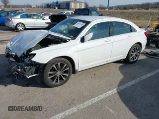2011 Chrysler 200 S with VIN 1C3BC8FG4BN567678, listed as a IAAI auction lot 41477300 with 182,160 mi miles and . Bid and sale history available at DreamBid. Image 2.