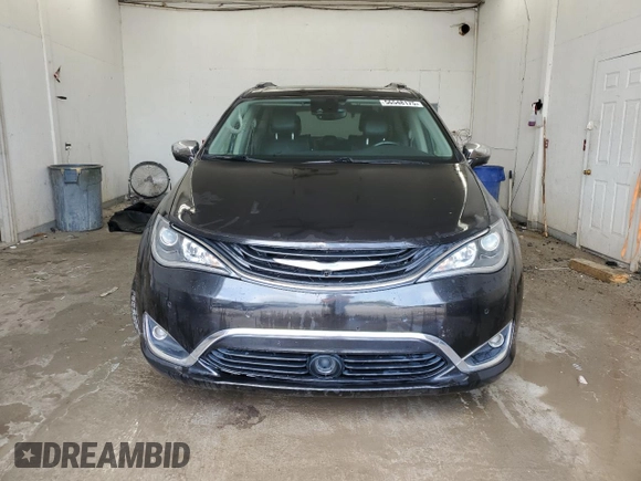 2018 Chrysler Pacifica Hybrid Limited с VIN 2C4RC1N72JR129441, выставлен на аукционе Copart как лот 56548175 с пробегом 154 459 миль миль и Чистый • Clean title. История ставок и продаж доступна на DreamBid. Изображение 5.