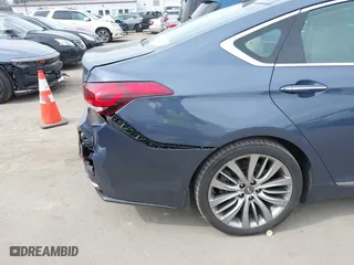2015 Hyundai Genesis 5.0L with VIN KMHGN4JF7FU085068, listed as a IAAI auction lot 41679660 with 66,540 mi miles. Bid and sale history available at carsss.com. Image 6.