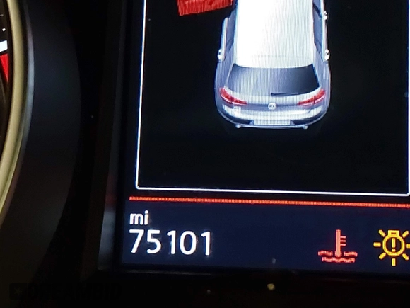 2017 Volkswagen GTI S z VIN 3VW447AU5HM030228, wystawiony jako IAAI lot #41497809 z przebiegiem 75 101 mil mil oraz . Historia ofert i sprzedaży dostępna na DreamBid. Obrazek 16.