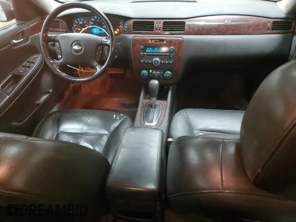 2008 Chevrolet Impala LT with VIN 2G1WT58K189123823, listed as a Copart auction lot 48226725 with 370,987 mi miles and Clean Title. Bid and sale history available at DreamBid. Image 8.