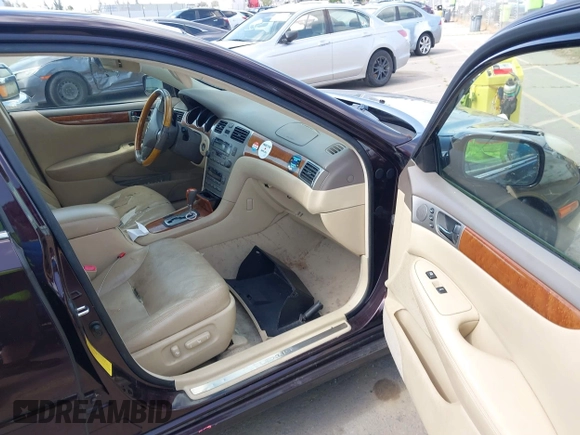 2005 Lexus ES 350 z VIN JTHBA30G455131431, wystawiony jako IAAI lot #41900309 z przebiegiem Nie podano mil oraz . Historia ofert i sprzedaży dostępna na DreamBid. Obrazek 5.