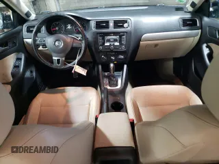 2012 Volkswagen Jetta SEL with VIN 3VWLP7AJ7CM363998, listed as a Copart auction lot 45299645 with 88,910 mi miles and Salvage title. Bid and sale history available at DreamBid. Image 8.