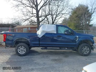 2018 Ford Super Duty F-250 SRW XL with VIN 1FT7W2B62JEB80712, listed as a IAAI auction lot 41593737 with 118,231 mi miles. Bid and sale history available at carsss.com. Image 14.