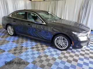 2024 BMW 5 Series 530i xDrive with VIN WBA53FJ01RCS03809, listed as a Copart auction lot 76772264 with 8,403 mi miles and Clean Title. Bid and sale history available at carsss.com. Image 4.