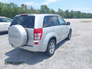 2008 Suzuki Grand Vitara XSport z VIN JS3TD944684102590, wystawiony jako IAAI lot #42349840 z przebiegiem 124 889 mil mil oraz . Historia ofert i sprzedaży dostępna na DreamBid. Obrazek 4.