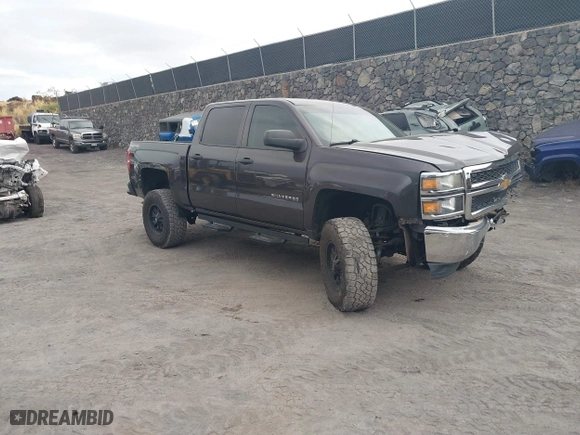 2014 Chevrolet Silverado 1500 LT with VIN 3GCUKREH4EG427604, listed as a IAAI auction lot 41403243 with 133,467 mi miles. Bid and sale history available at carsss.com. Image 1.