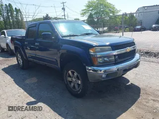 2009 Chevrolet Colorado 2LT z VIN 1GCDT13E798138770, wystawiony jako IAAI lot #42409868 z przebiegiem 183 822 mil mil oraz . Historia ofert i sprzedaży dostępna na DreamBid. Obrazek 1.