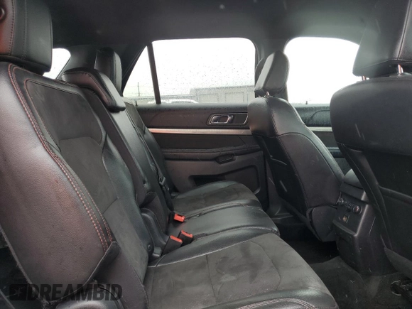 2018 Ford Explorer XLT z VIN 1FM5K8D80JGA32076, wystawiony jako Copart lot #56752255 z przebiegiem 79 947 mil mil oraz Szkoda całkowita • Salvage title. Historia ofert i sprzedaży dostępna na DreamBid. Obrazek 11.