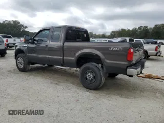 2008 Ford F-350 XL with VIN 1FTWX31528ED11395, listed as a Copart auction lot 43812455 with 215,029 mi miles and Salvage Title. Bid and sale history available at DreamBid. Image 2.