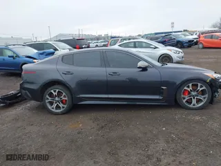 2018 Kia Stinger GT with VIN KNAE35LC4J6027939, listed as a IAAI auction lot 41790058 with 82,723 mi miles. Bid and sale history available at carsss.com. Image 13.