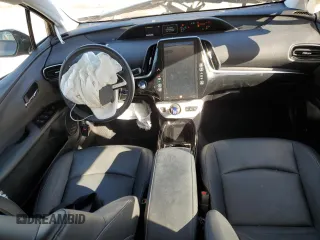 2017 Toyota Prius Plus with VIN JTDKARFP4H3064941, listed as a Copart auction lot 52567955 with 80,916 mi miles and Salvage Title. Bid and sale history available at DreamBid. Image 8.