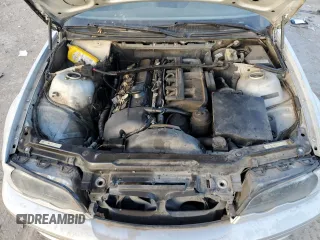 2001 BMW 3 Series 330Ci with VIN WBABN53421JU37173, listed as a Copart auction lot 41698705 with 292,771 mi miles and Clean Title. Bid and sale history available at carsss.com. Image 11.