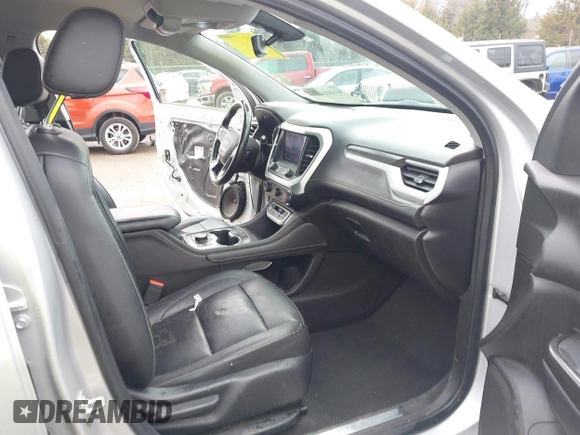 2020 GMC Acadia SLT with VIN 1GKKNULS5LZ110321, listed as a IAAI auction lot 41441439 with 116,507 mi miles and . Bid and sale history available at DreamBid. Image 5.