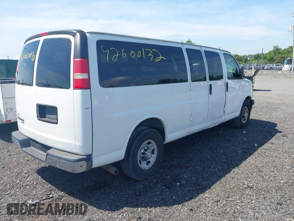 2014 Chevrolet Express Passenger LT с VIN 1GAZG1FG7E1116223, выставлен на аукционе IAAI как лот 42600132 с пробегом 297 913 миль миль и . История ставок и продаж доступна на DreamBid. Изображение 4.
