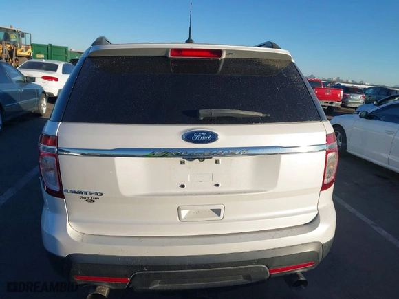 2015 Ford Explorer Limited with VIN 1FM5K7F83FGC25501, listed as a IAAI auction lot 41045180 with 110,230 mi miles. Bid and sale history available at carsss.com. Image 15.