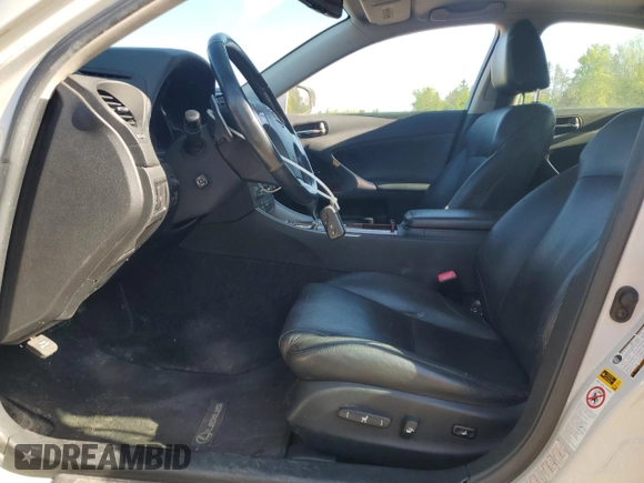 2006 Lexus IS 250 with VIN JTHCK262565003403, listed as a Copart auction lot 57654435 with 268,737 mi miles and Clean title. Bid and sale history available at DreamBid. Image 7.