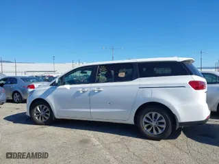 2019 Kia Sedona EX with VIN KNDMB5C18K6552505, listed as a IAAI auction lot 41372767 with 61,268 mi miles. Bid and sale history available at carsss.com. Image 14.