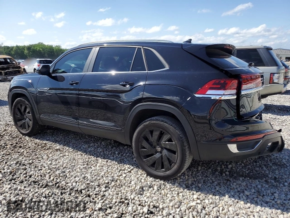 2024 Volkswagen Atlas SE with VIN 1V2JE2CA3RC213573, listed as a Copart auction lot 55290605 with 24,278 mi miles and Salvage title. Bid and sale history available at DreamBid. Image 2.