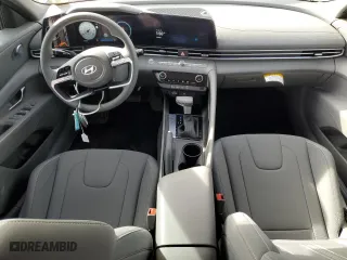 2024 Hyundai Elantra SEL with VIN KMHLM4DG3RU750347, listed as a Copart auction lot 43123485 with 799 mi miles and Clean Title. Bid and sale history available at carsss.com. Image 8.