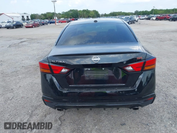 2024 Nissan Altima SR z VIN 1N4BL4CV3RN311894, wystawiony jako IAAI lot #42127560 z przebiegiem 32 703 mil mil oraz . Historia ofert i sprzedaży dostępna na DreamBid. Obrazek 16.