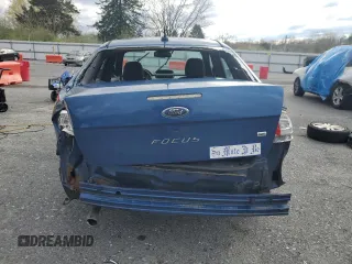 2008 Ford Focus SE with VIN 1FAHP35N98W267284, listed as a Copart auction lot 53380885 with 184,900 mi miles and Salvage Title. Bid and sale history available at DreamBid. Image 6.