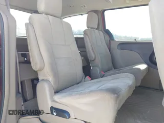 2013 Chrysler Town & Country Touring with VIN 2C4RC1BG5DR539501, listed as a IAAI auction lot 41828569 with 166,394 mi miles. Bid and sale history available at carsss.com. Image 8.