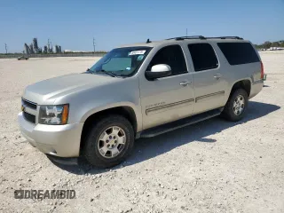 2014 Chevrolet Suburban LT with VIN 1GNSCJE09ER149368, listed as a Copart auction lot 50401175 with 207,607 mi miles and Salvage Title. Bid and sale history available at carsss.com. Image 1.