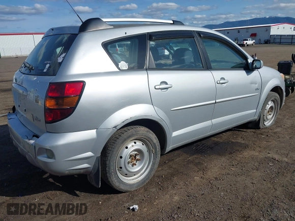 2005 Pontiac Vibe with VIN 5Y2SM63885Z423333, listed as a IAAI auction lot 41975190 with 201,284 mi miles. Bid and sale history available at carsss.com. Image 4.