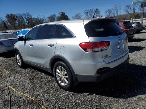 2018 Kia Sorento L with VIN 5XYPG4A39JG413878, listed as a Copart auction lot 47412775 with 127,608 mi miles and Salvage Title. Bid and sale history available at carsss.com. Image 2.