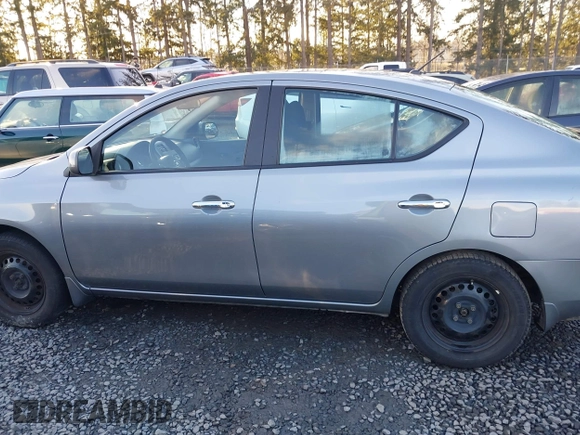 2012 Nissan Versa SV with VIN 3N1CN7AP4CL894405, listed as a IAAI auction lot 41424716 with 139,337 mi miles. Bid and sale history available at carsss.com. Image 15.