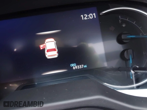 2021 Toyota RAV4 Hybrid XSE with VIN 4T3E6RFVXMU032368, listed as a IAAI auction lot 41358963 with 69,337 mi miles and . Bid and sale history available at DreamBid. Image 7.