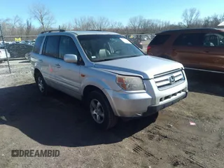 2007 Honda Pilot EX-L with VIN 5FNYF18517B006117, listed as a IAAI auction lot 41771230 with 173,655 mi miles. Bid and sale history available at carsss.com. Image 1.